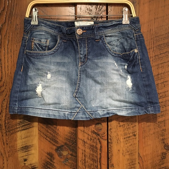 Maurice’s Distressed Denim Mini Skirt - Picture 1 of 11